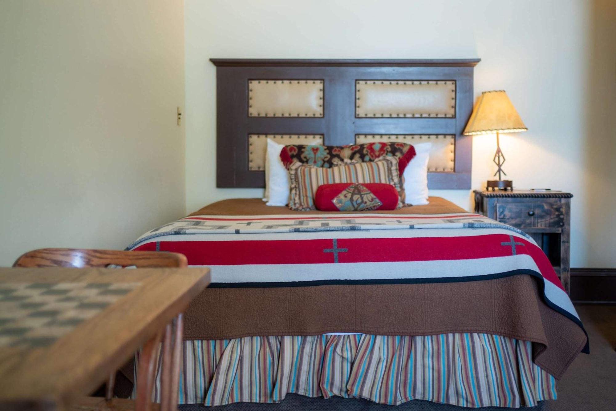 Sheridan Inn - Best Western Signature Collection Экстерьер фото